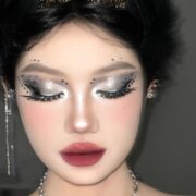 Flower Knows Black Swan Makeup Palette - Imagen 4