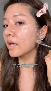 JUNG SAEM MOOL Essential Skin Nuder Cushion 21N Light - Imagen 5